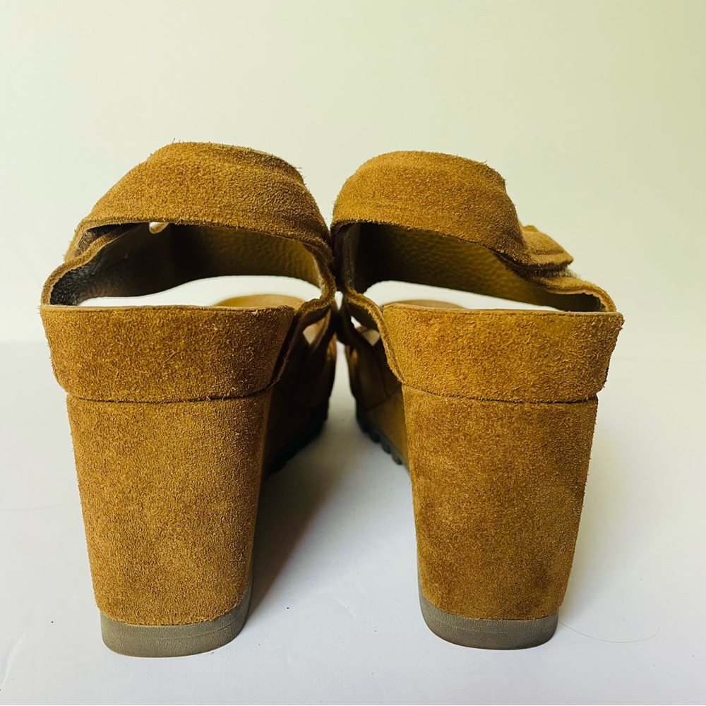 Pedro Garcia Jouri Tan Suede Wedge Sandals Size EU 38.5 US 8.5 LIKE NEW - Picture 4 of 7